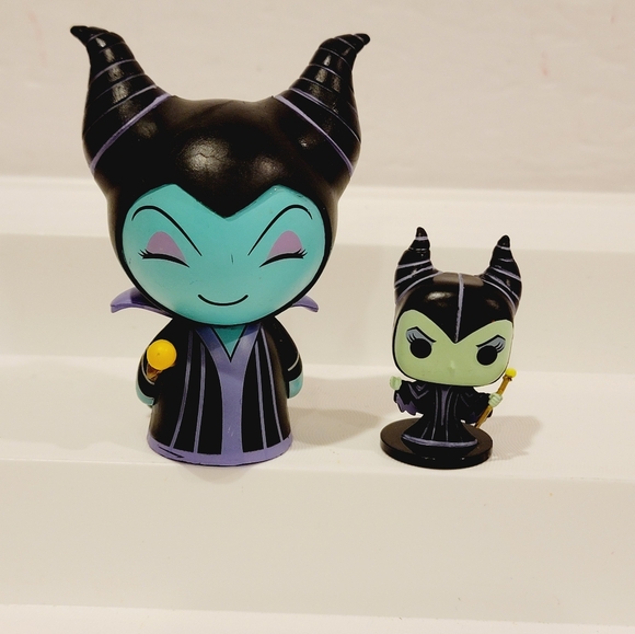 Funko Disney Sleeping Beauty Maleficent Figure Set - Picture 1 of 9
